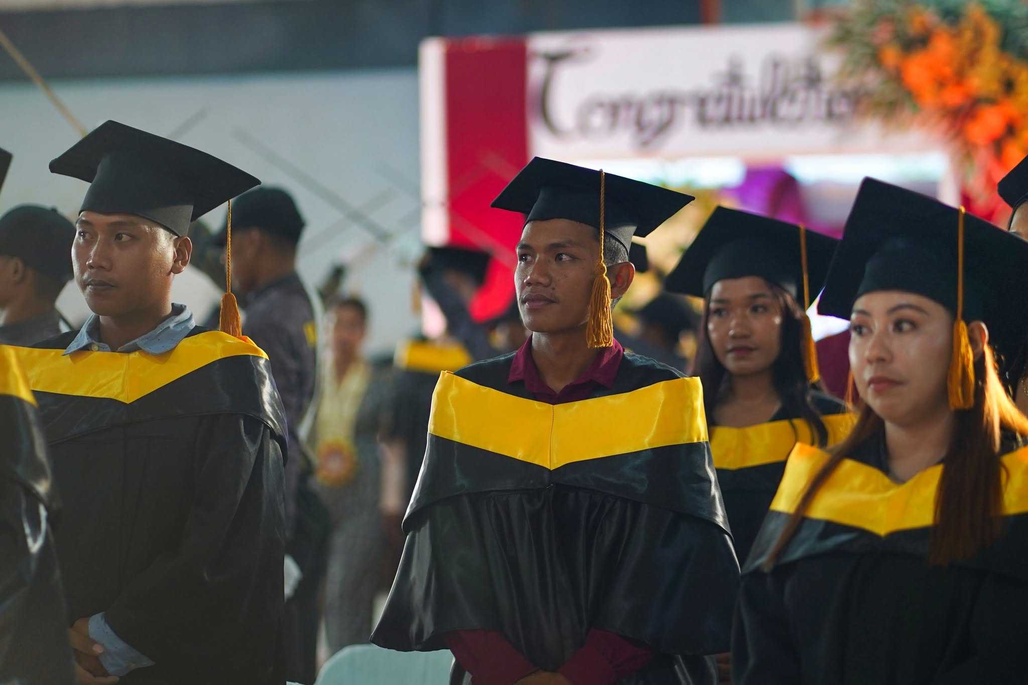 GRAD-AT-CALAYAN-PHOTOSET photo 59
